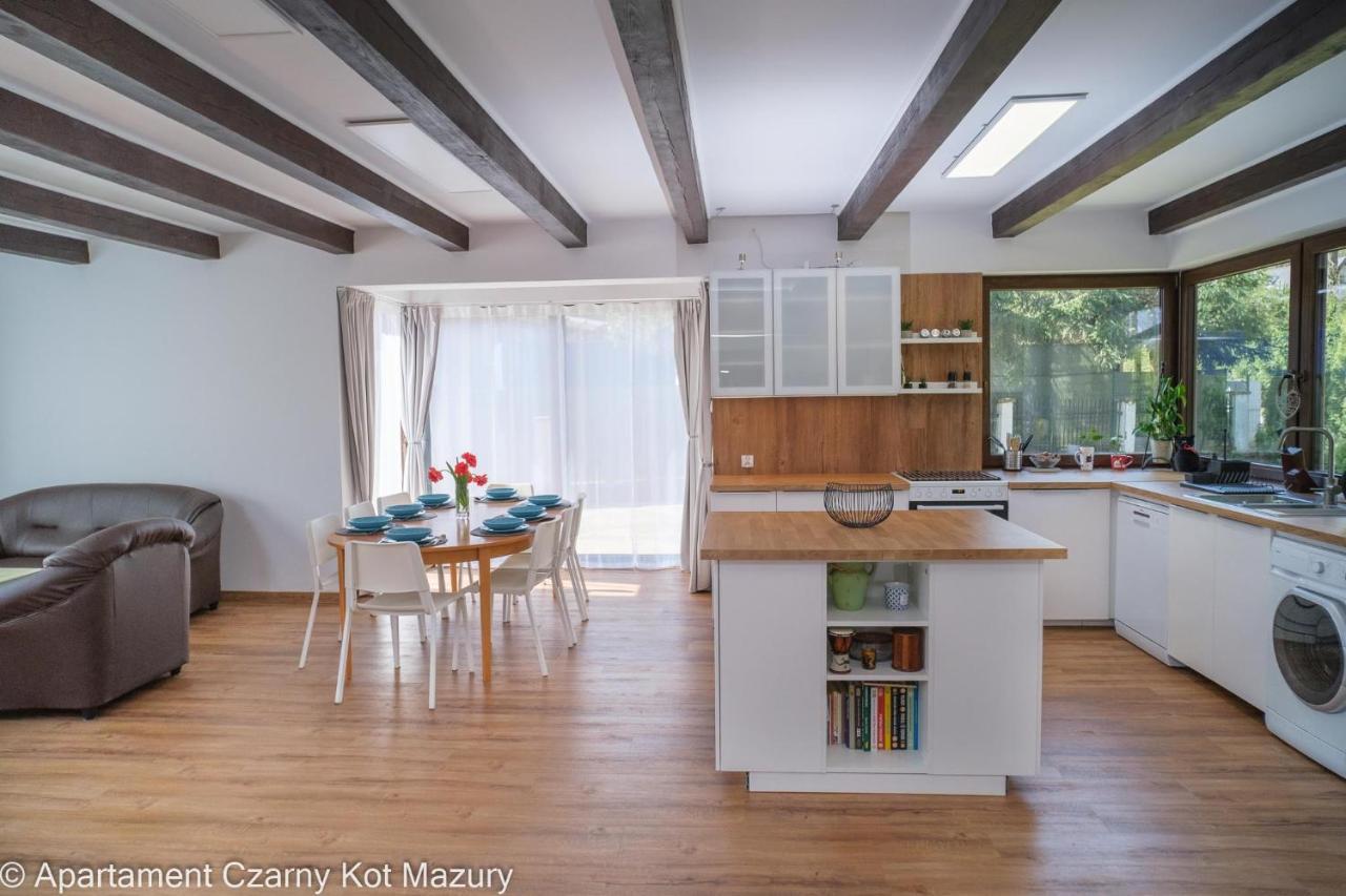 Вілла Czarny Kot Mazury Dom Caloroczny Malkinie Екстер'єр фото