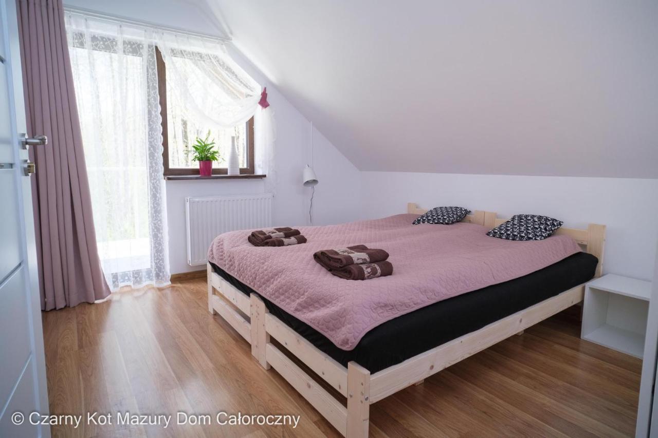 Вілла Czarny Kot Mazury Dom Caloroczny Malkinie Екстер'єр фото