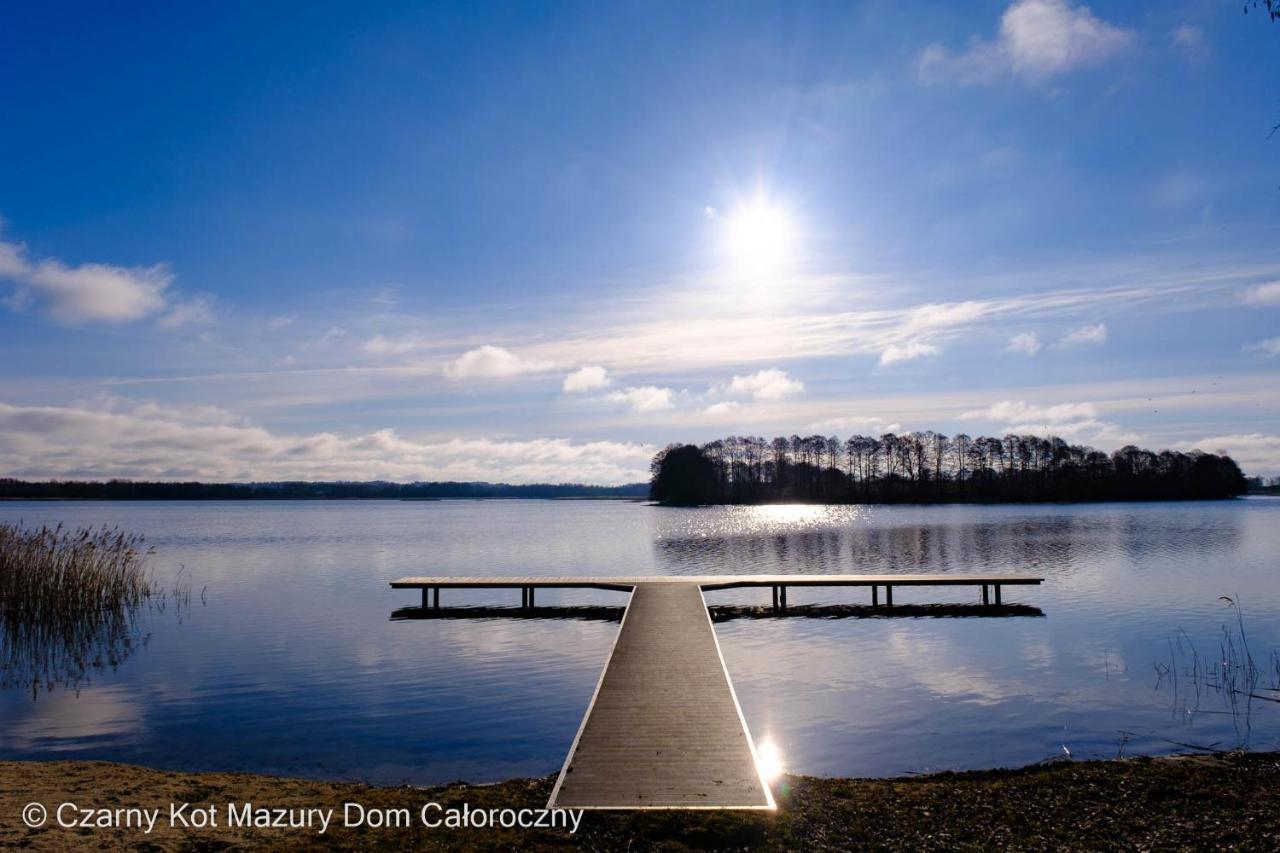 Вілла Czarny Kot Mazury Dom Caloroczny Malkinie Екстер'єр фото